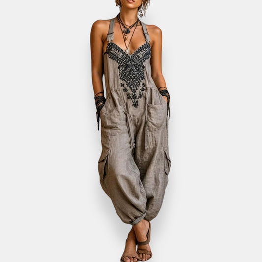 María Guillén | Mono bohemio bordado
